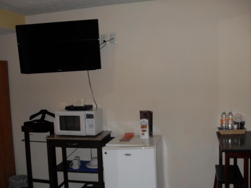 Madero Suites Coatzacoalcos Phòng bức ảnh