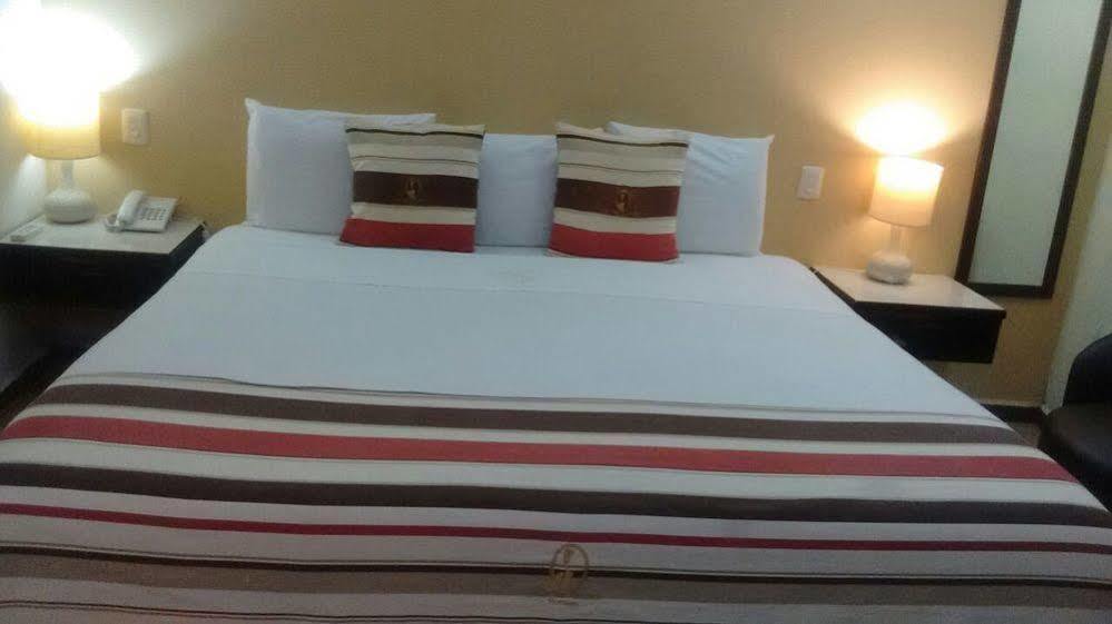 Madero Suites Coatzacoalcos Ngoại thất bức ảnh